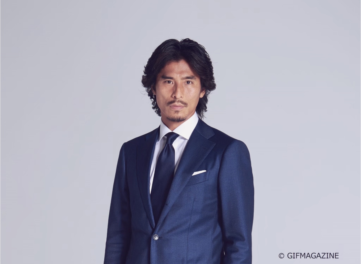 サッカー元日本代表　中澤佑二様サイン入りサッカーシューズ　１名様分