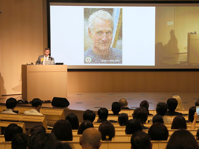 クレア・ニューマン氏＆ジミー・キャントン氏による特別講演　写真